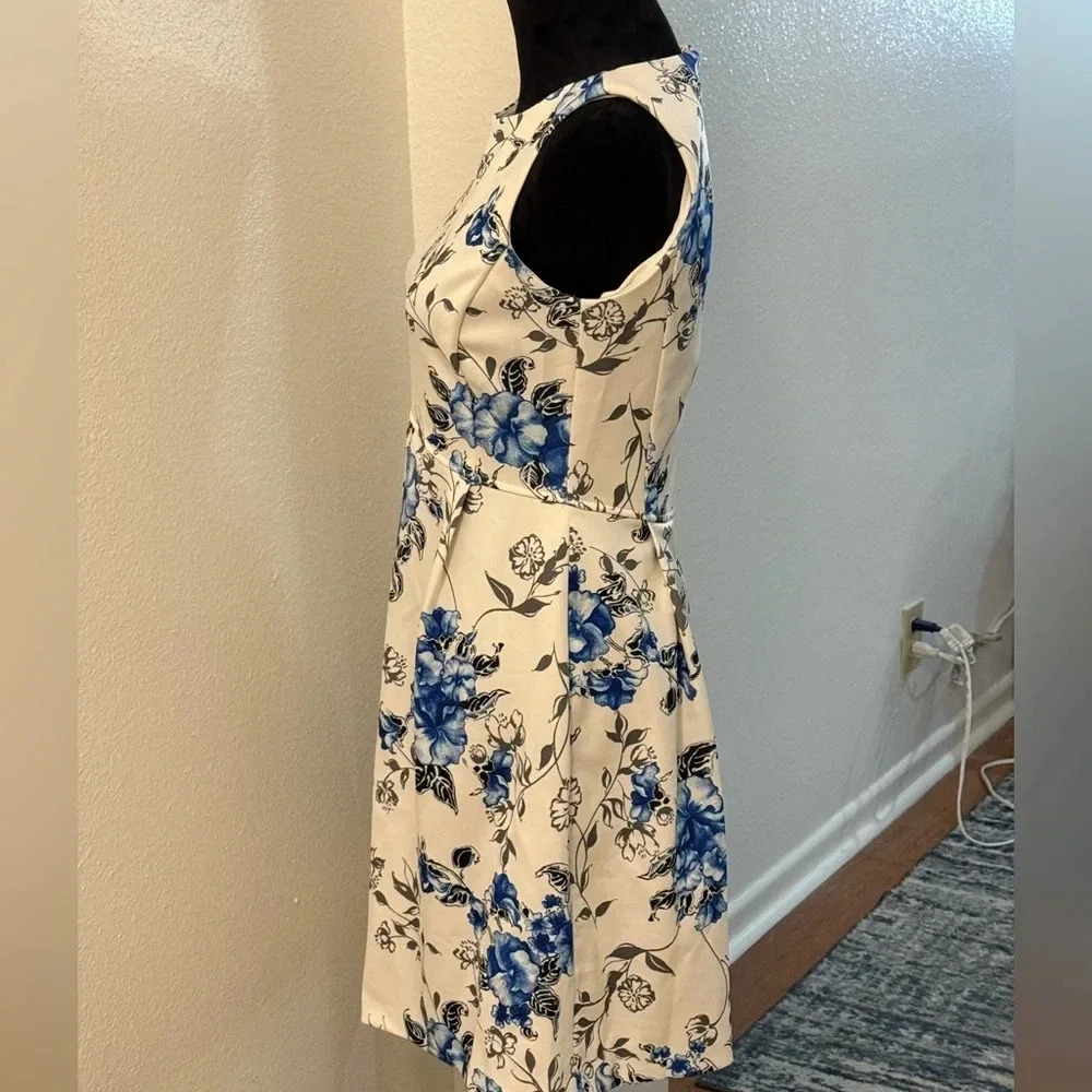 American Living Blue & White Floral Print Round Neck Sleeveless Midi Dress - Picture 4 of 6